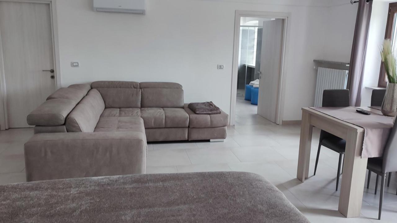 Bed and Breakfast Nautica Tarello - Casa Ena Beb Viverone Exterior foto