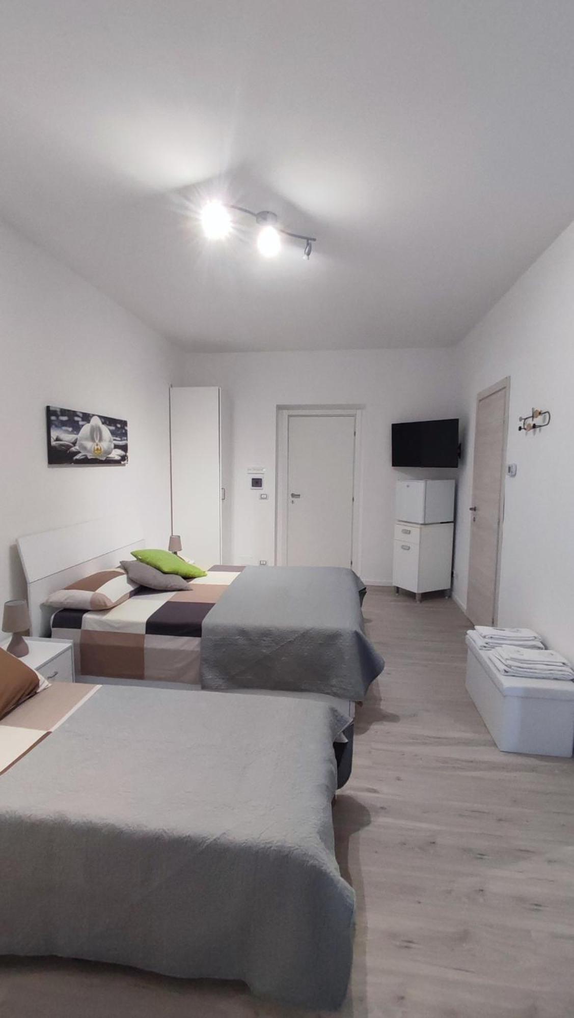 Bed and Breakfast Nautica Tarello - Casa Ena Beb Viverone Exterior foto