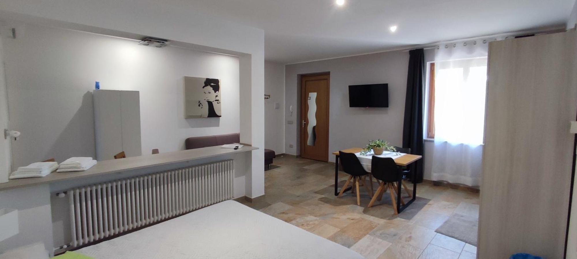 Bed and Breakfast Nautica Tarello - Casa Ena Beb Viverone Exterior foto